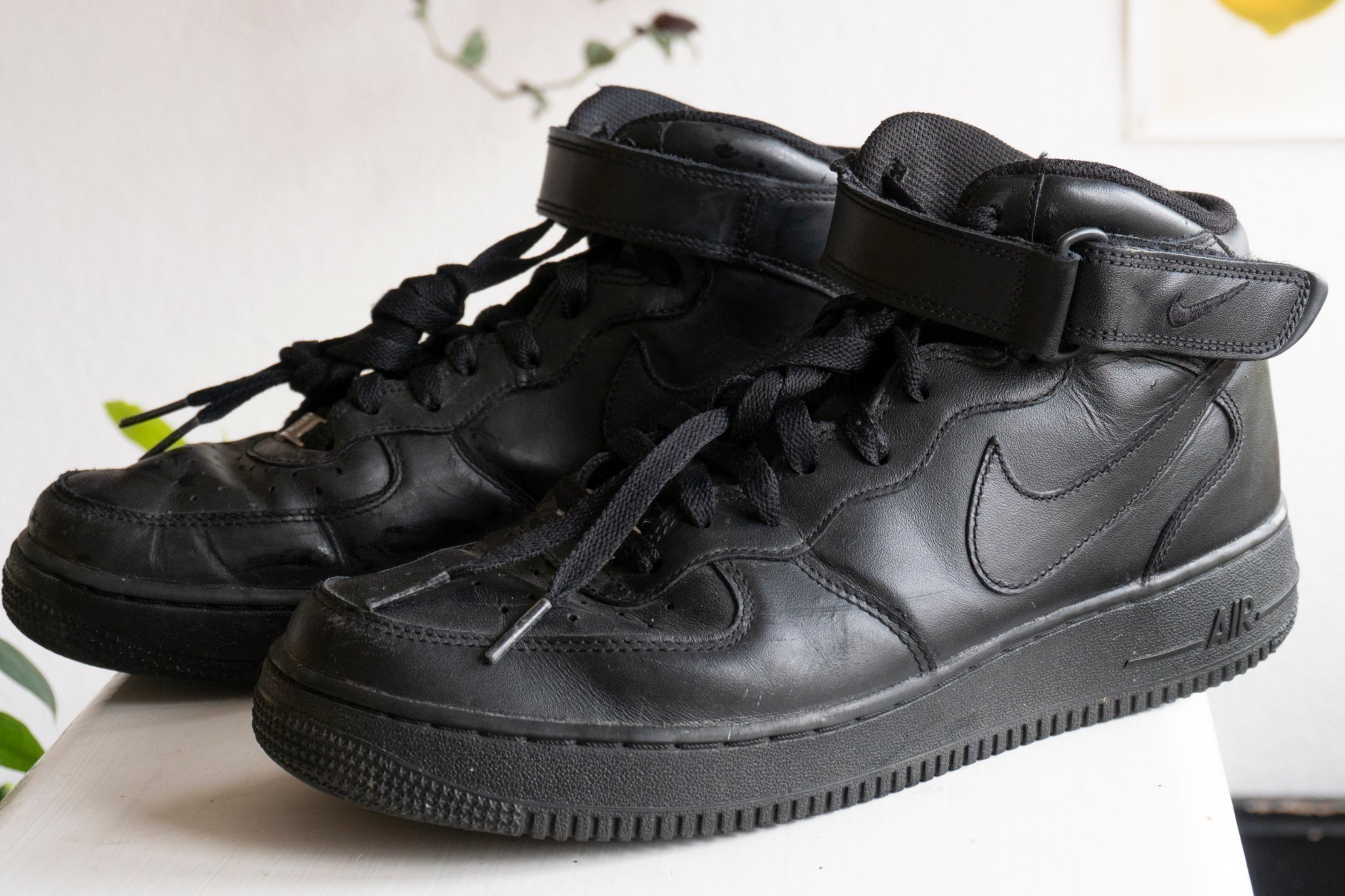nike air force 1 mid 44