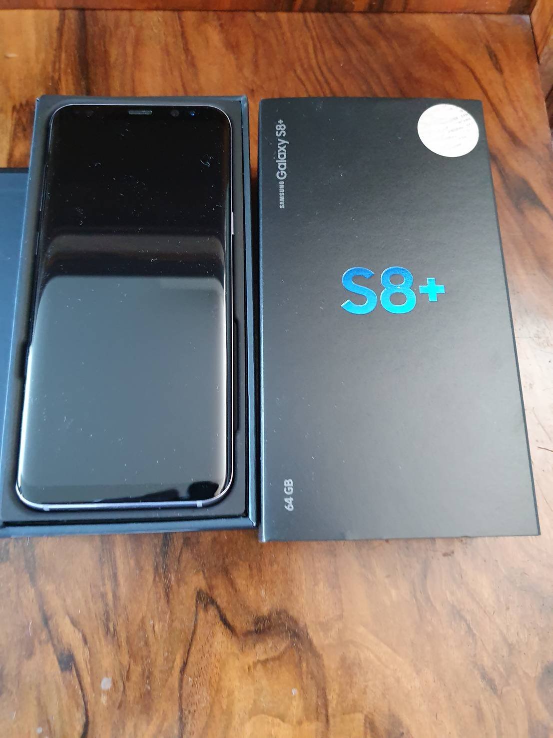 Samsung s8+,olåst +qi laddare Samsung s8+,olåst +qi laddare