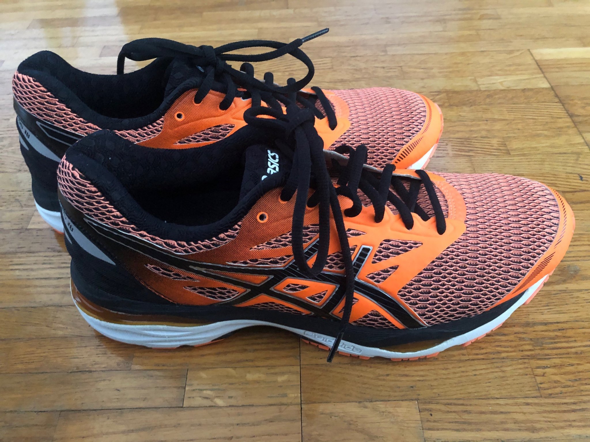 asics gel cumulus 5