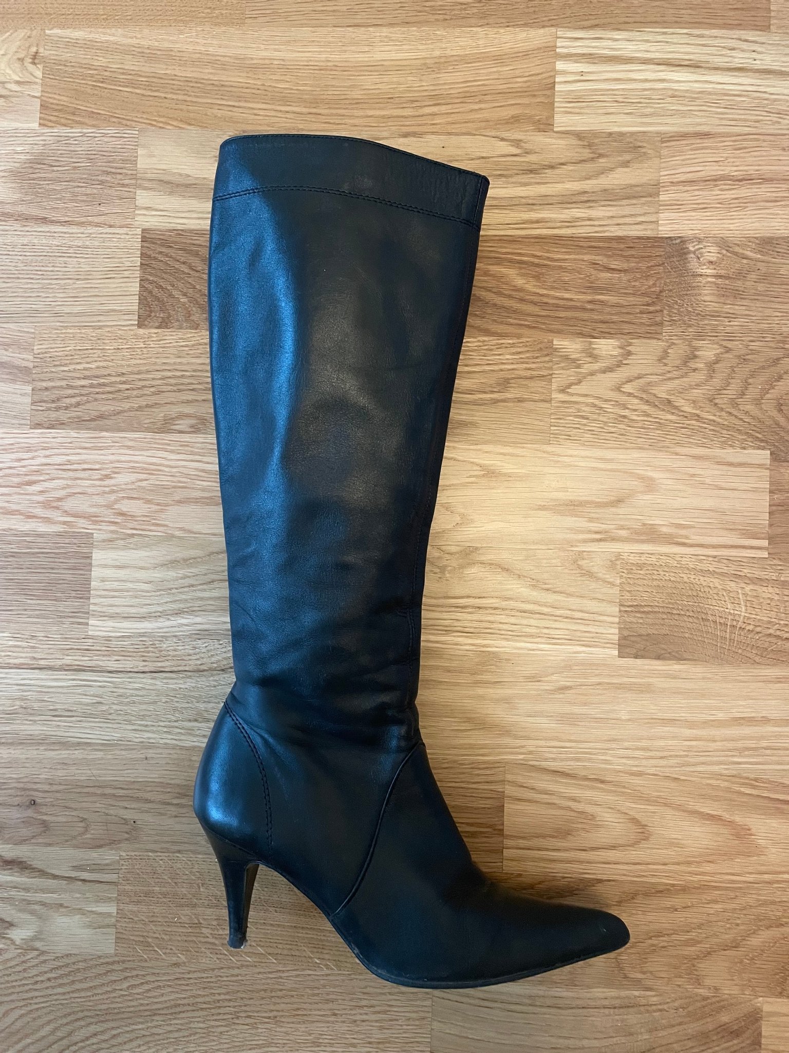 tiger of sweden chelsea boots