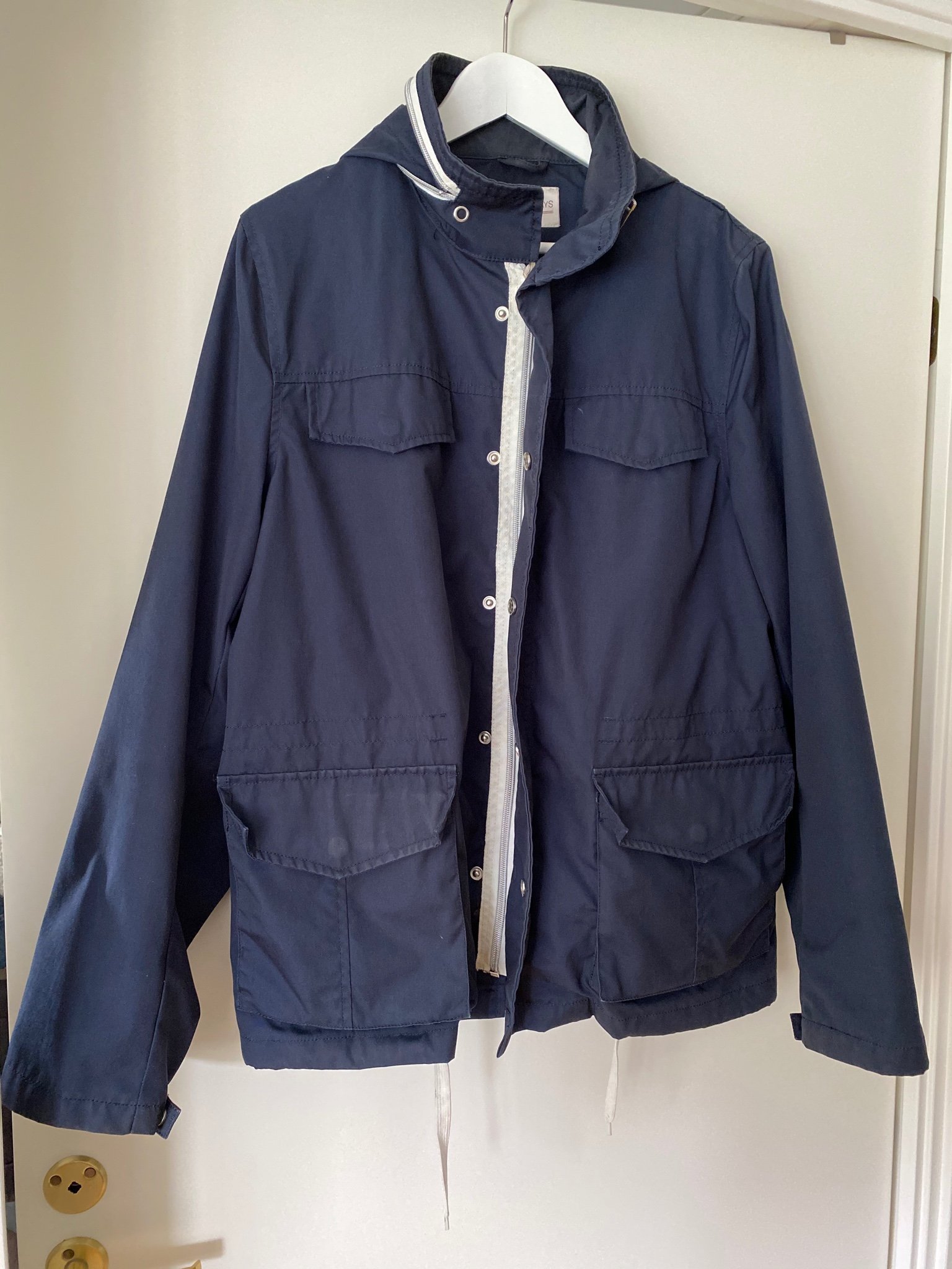 Herrjacka sommar storlek Medium (409487984) ᐈ Köp på Tradera Herrjackor och ytterkläder storlek Medium