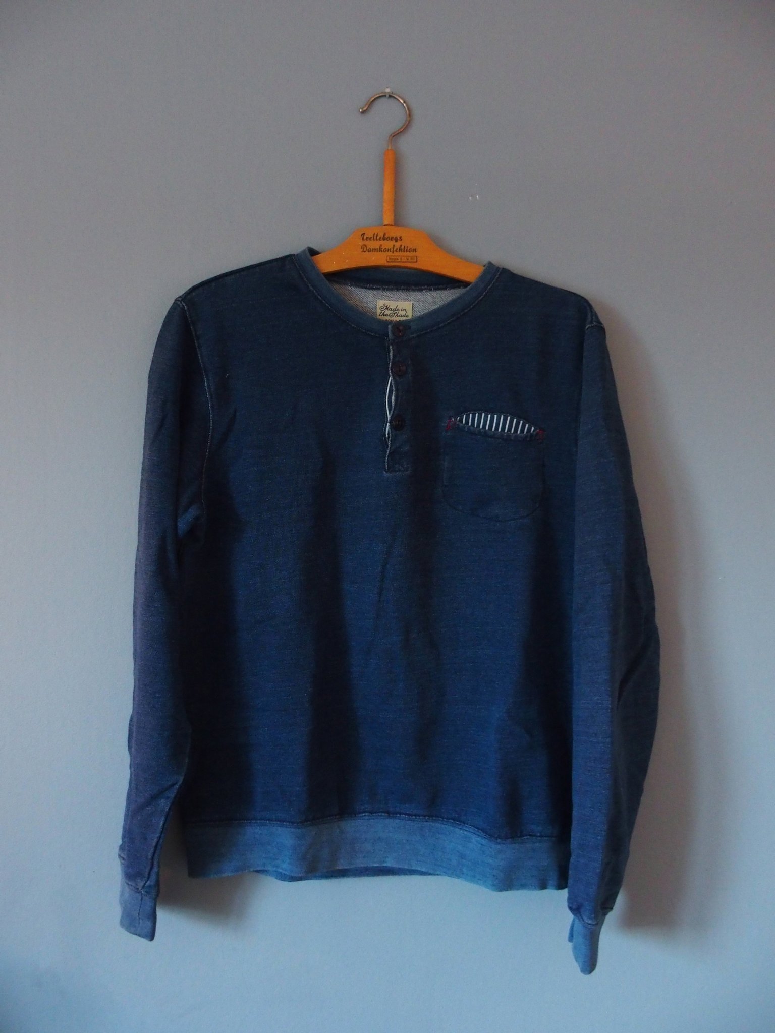 sweatshirt denim
