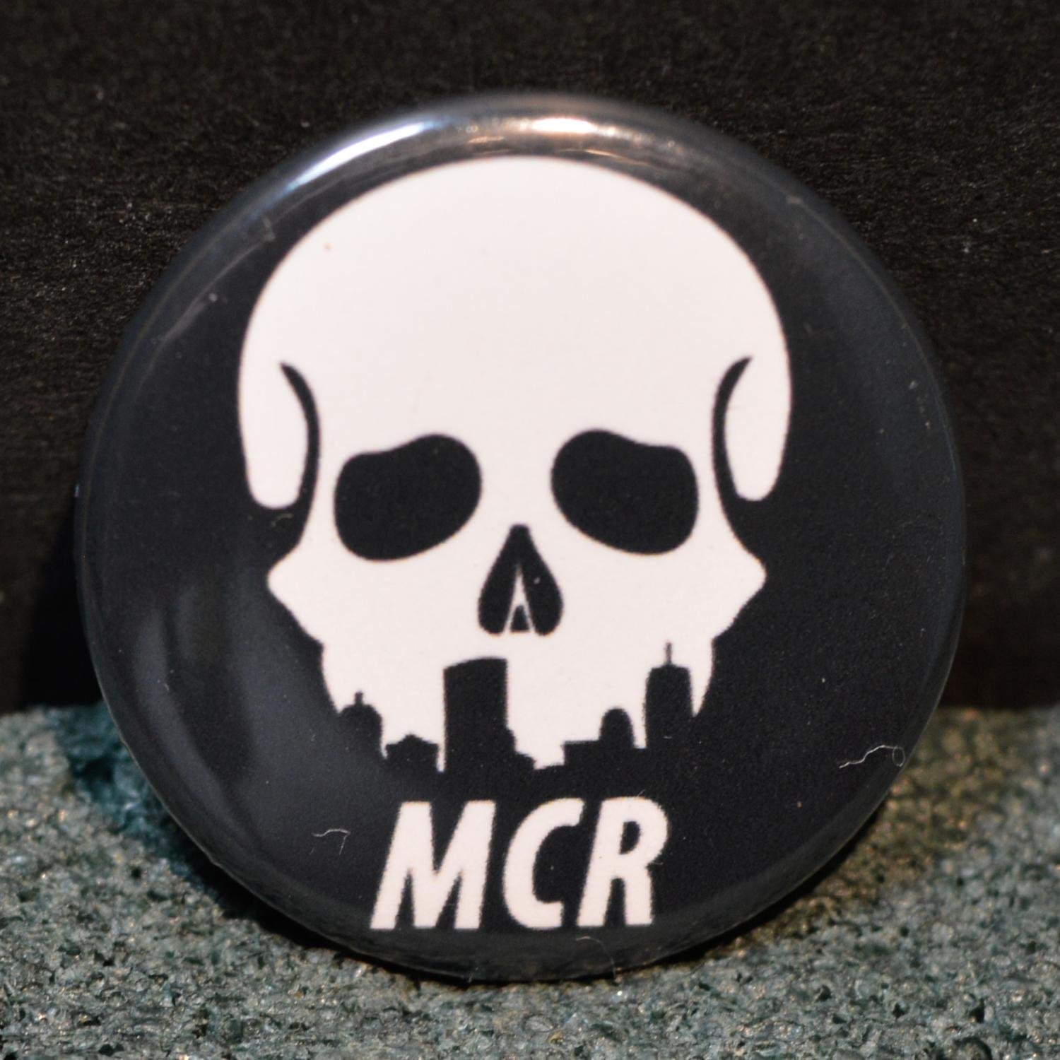 My Chemical Romance badge/pin/knapp .. (407259126) ᐈ Pinstore på Tradera