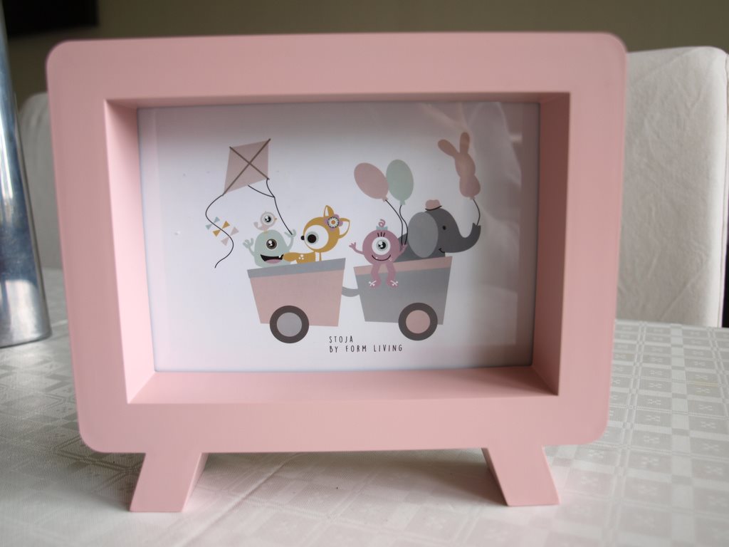 Nyhet rosa ram tavla inredning kmcm design present fynd rea på