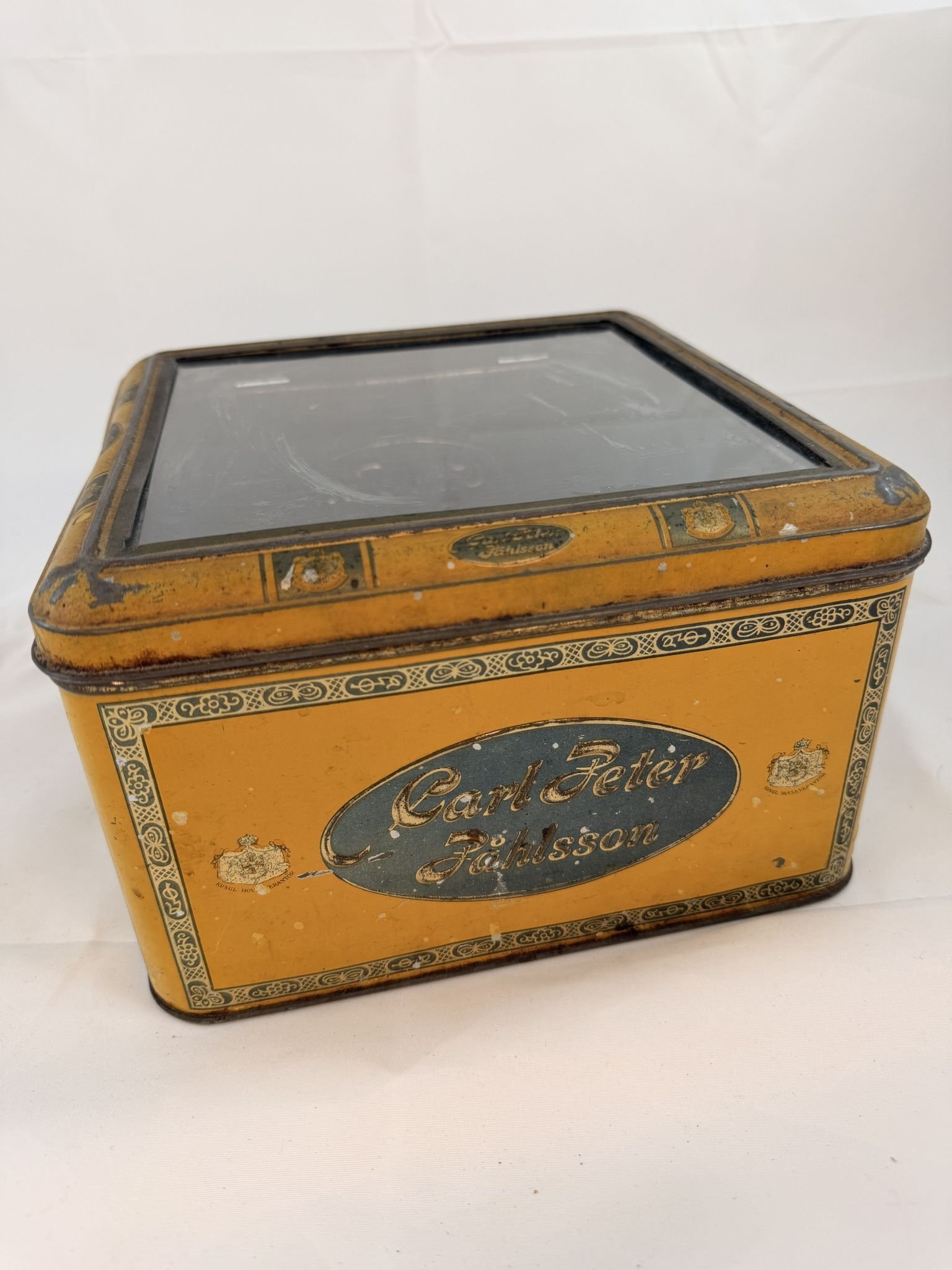 Nr16 ÄLDRE BURK LITOGRAFERAD BLECKPLÅT &amp; PLASTLOCK CARL PETER PÅHLSSON