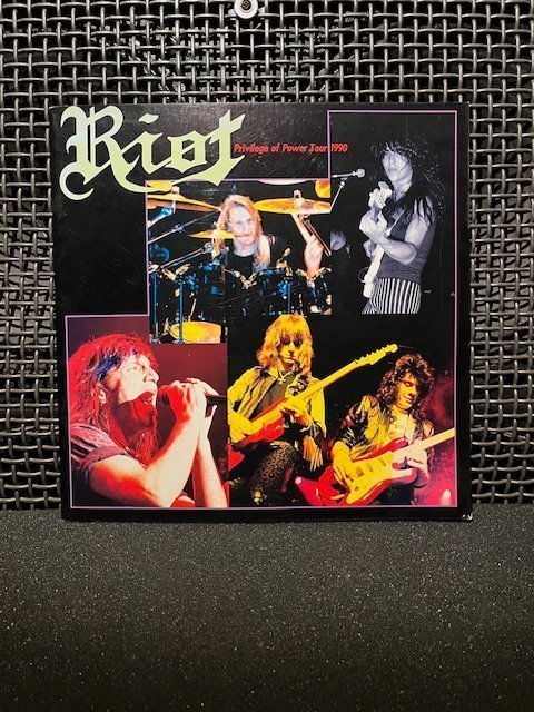 ミュージシャン RIOT Privilege of Power 1990 Japan Tour ミュージシャン RIOT Privilege of Power 1990 Japan Tour