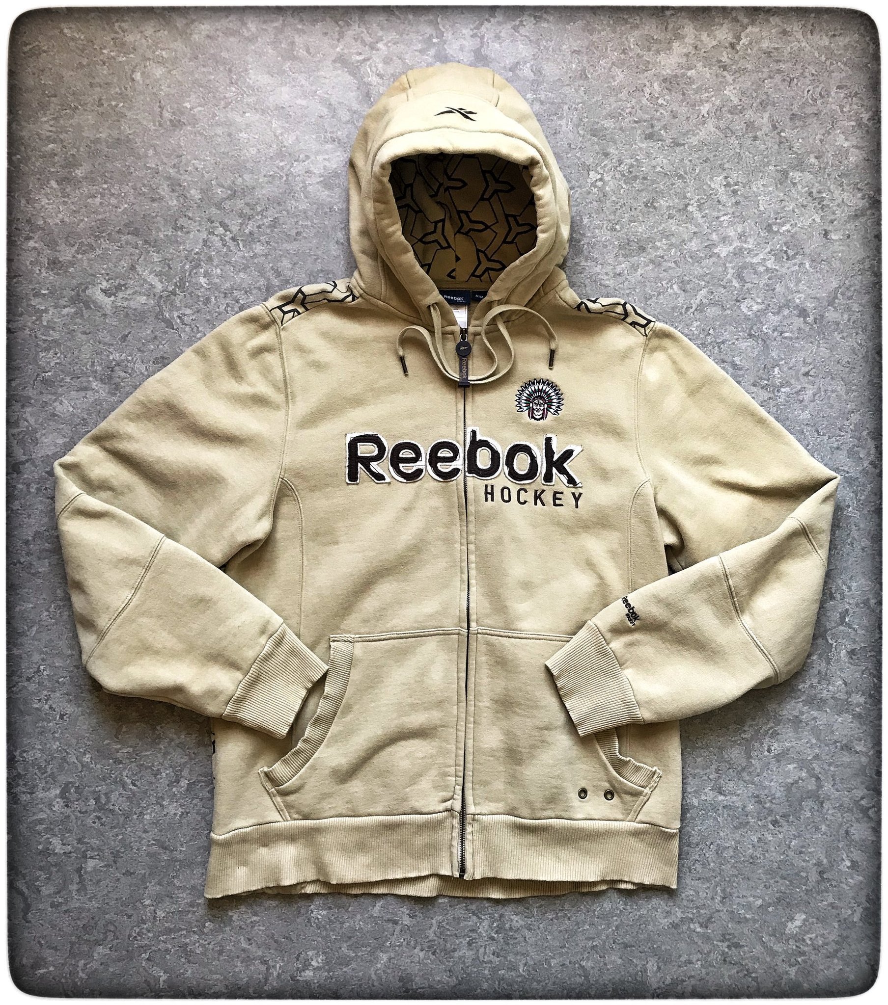 steel toe reebok work shoes