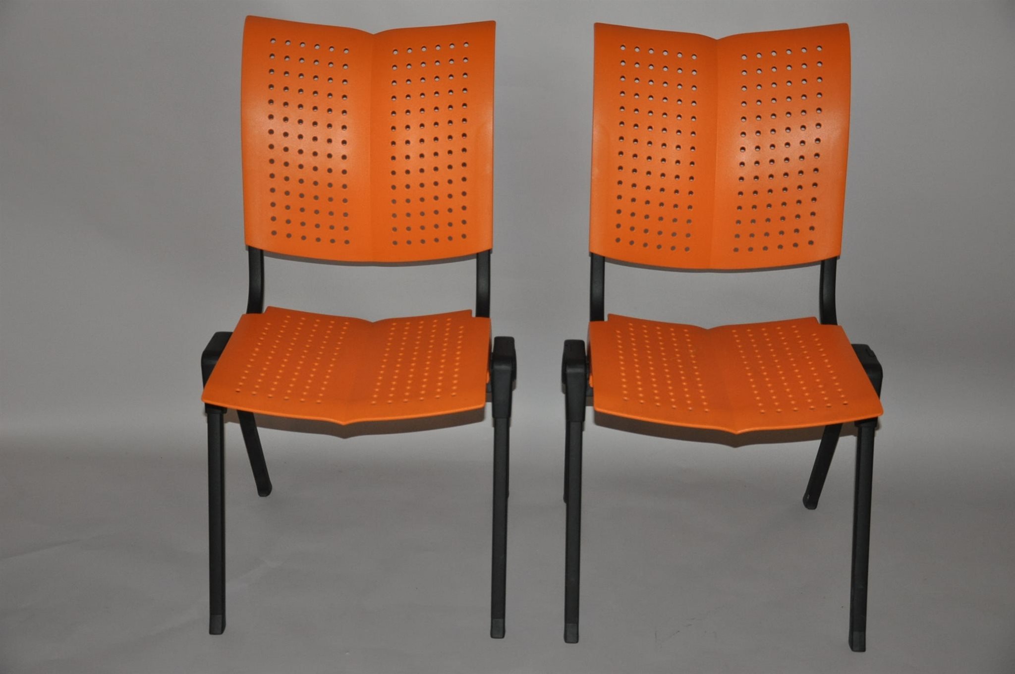 2 pack stolar, hÃ
g conventio wing 9811 designmöbler inredning