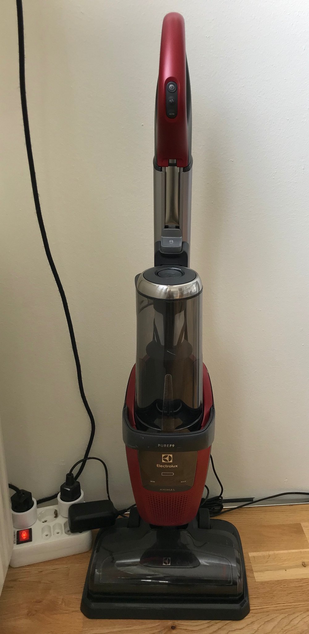 Electrolux PF91 Anima Pure F9 sladdlös skaftdam.. (419393276 Sladdlös effektiv dammsugning med Electrolux Pure F9