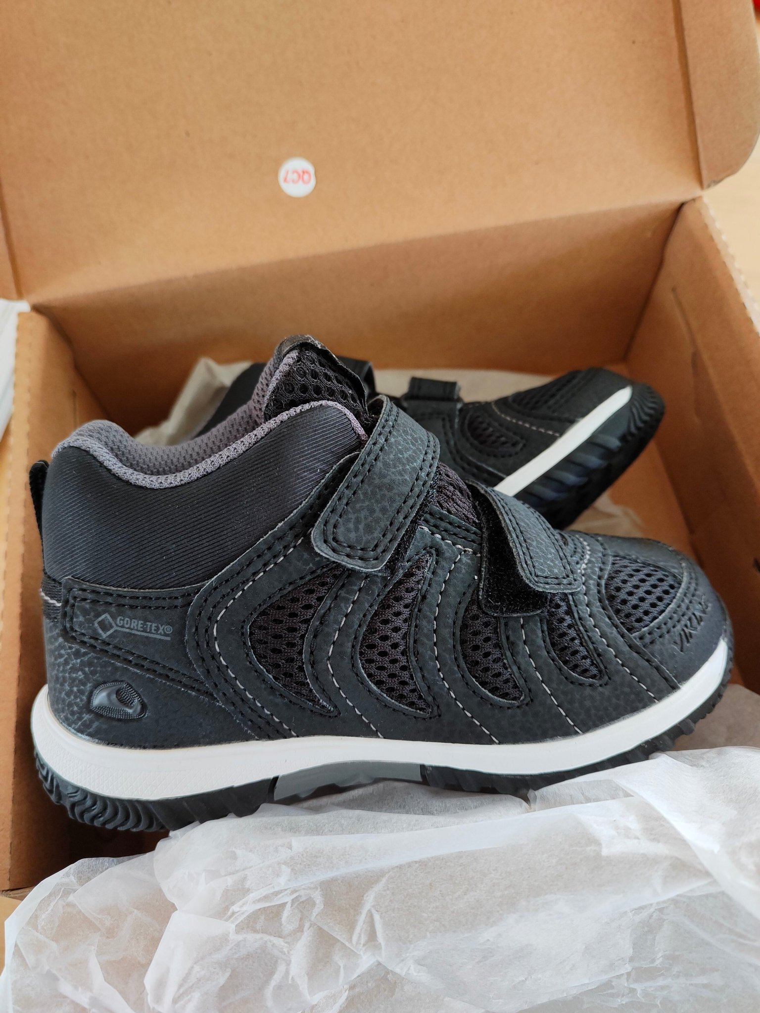 NYA Viking Cascade Mid III GTX strl 27 goretex | Köp på Tradera (561963077)