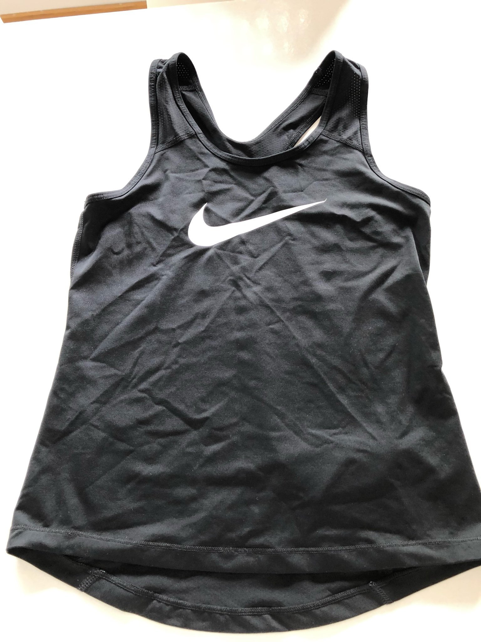 Träningslinne Nike strl M Träningslinne Nike strl M