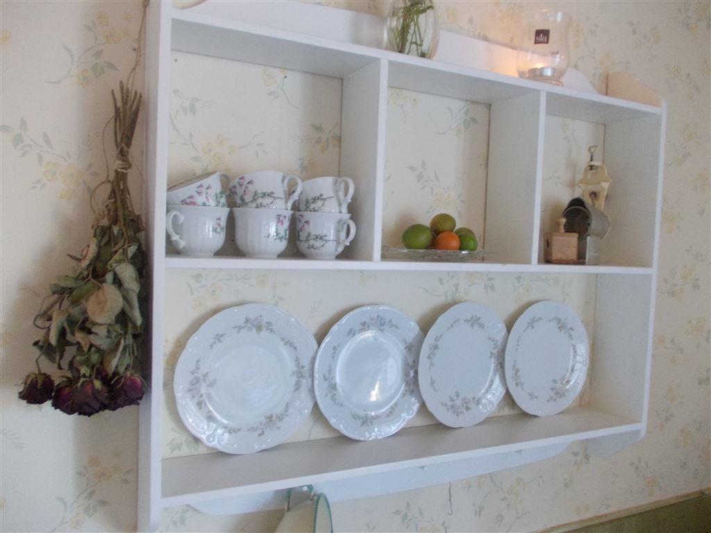 Tallriks pryl hylla shabby chic vit fransk lantstil på tradera.com