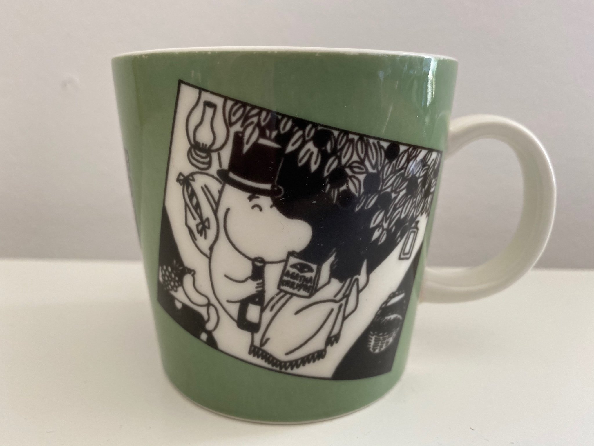Muminmugg grön, 1:a muminmuggen, gröna seriemuggen, moomin, 90-tals muminmugg: