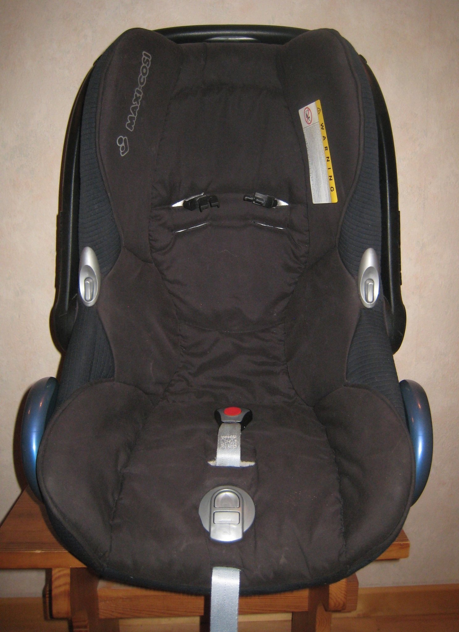 MAXICOSI UNIVERSAL 013 KG ECE R4404 (407072515) ᐈ Köp på Tradera