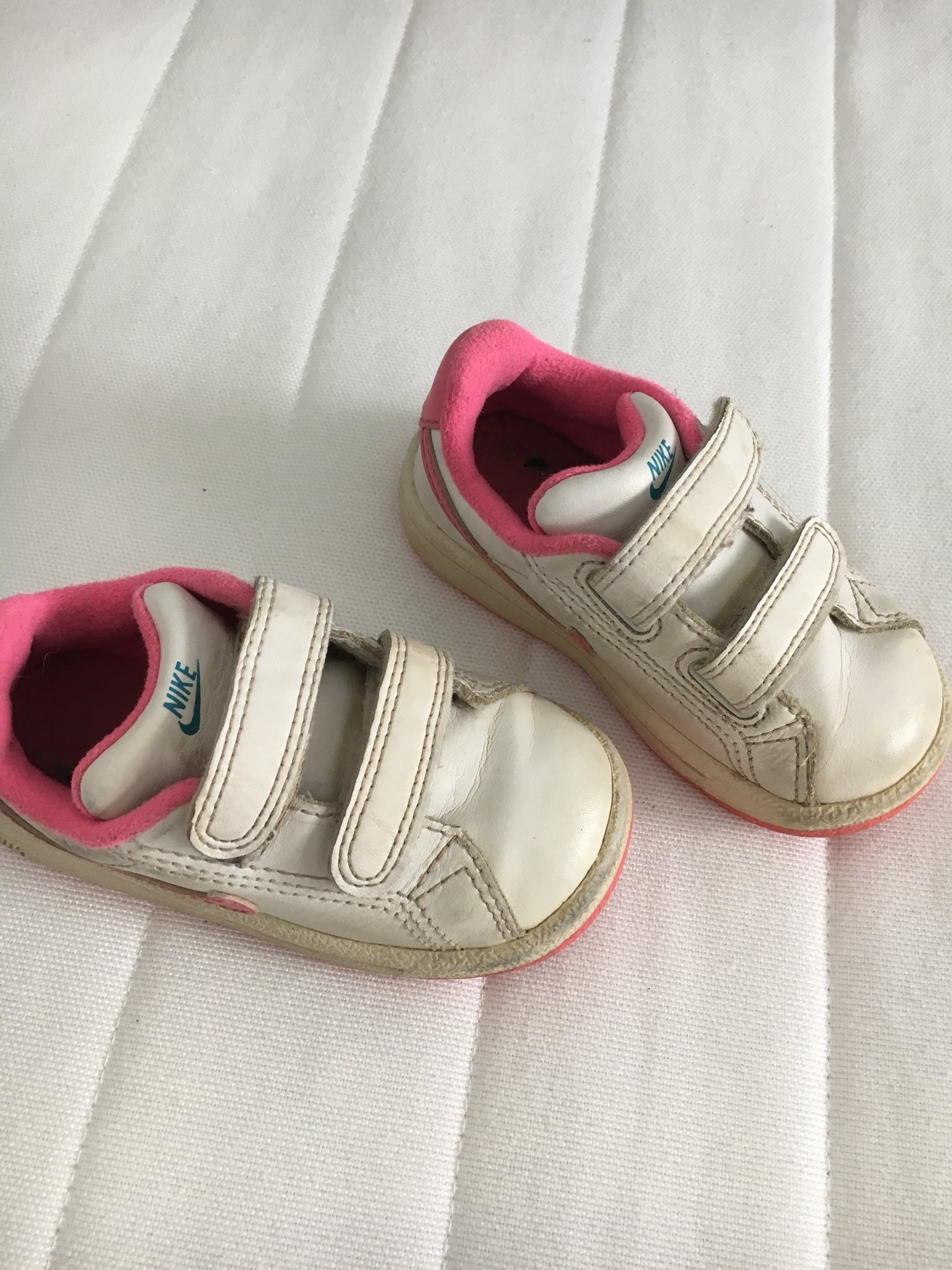 nike skor med kardborre nike skor med kardborre