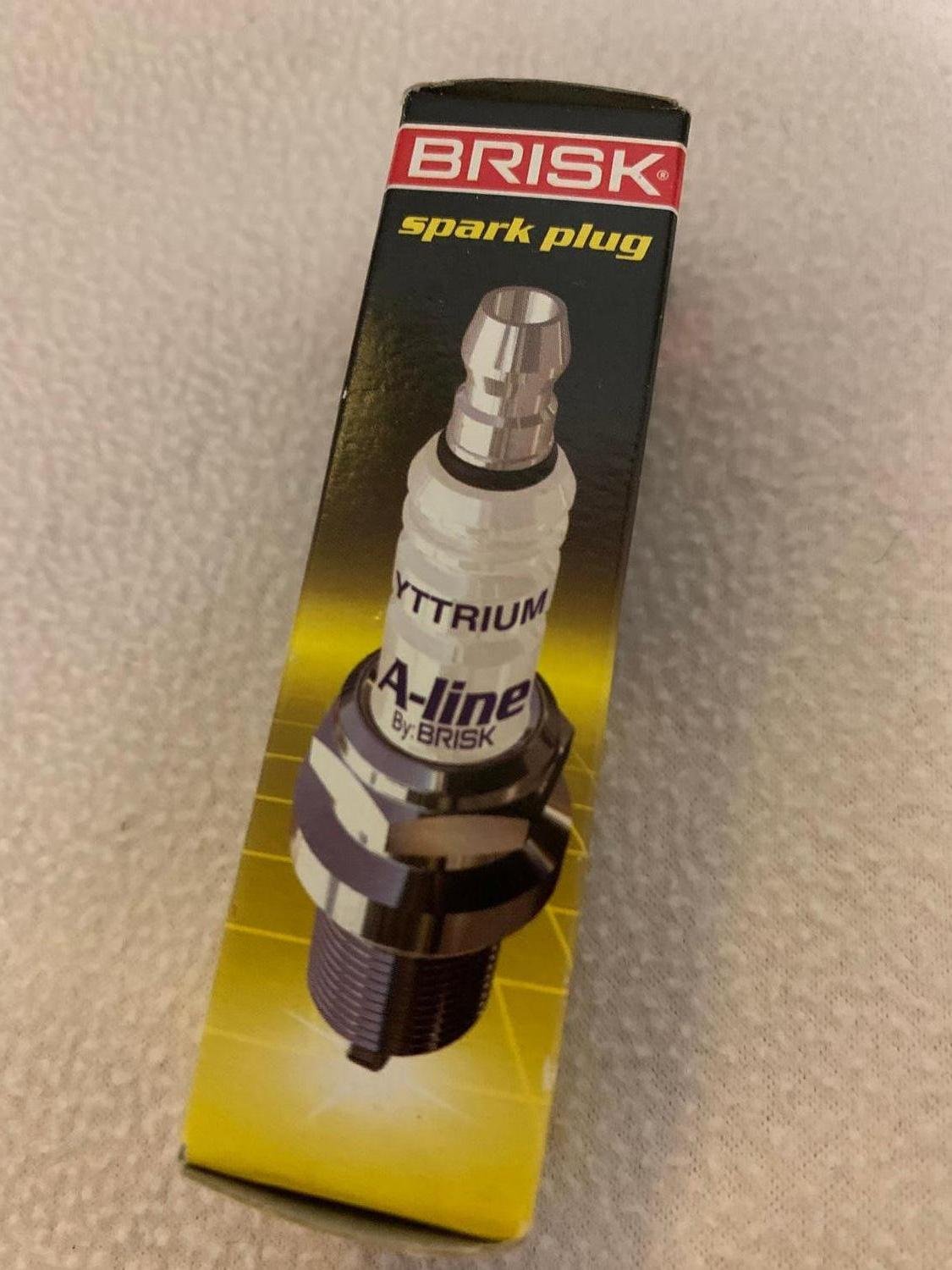 Tändstift Brisk 15 LR17YCY | Köp på Tradera (518023676)