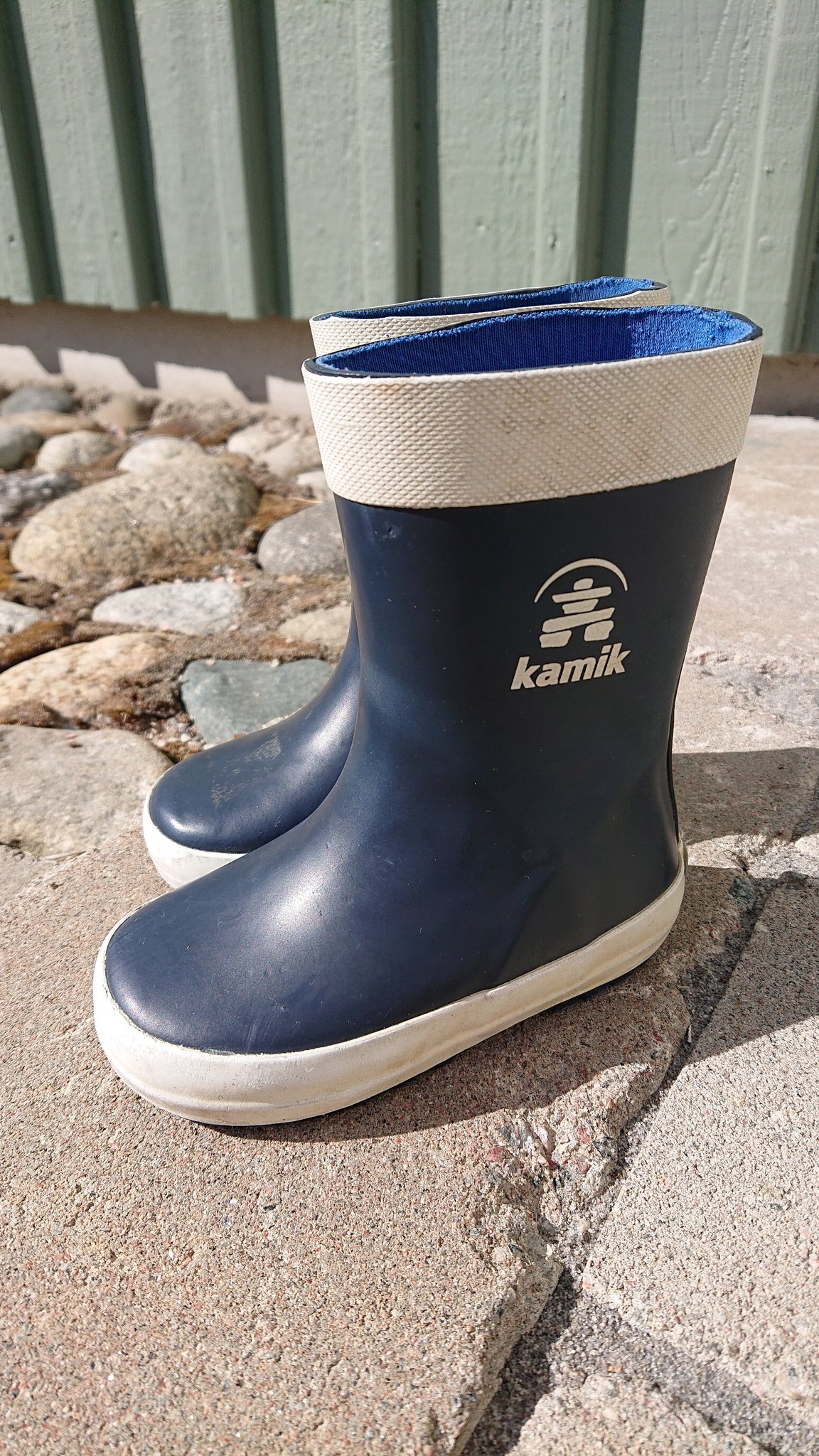 Kamik Gummistövlar strl 22 (415924481) ᐈ Köp på Tradera Kamik Gummistövlar strl 22 (415924481) ᐈ Köp på Tradera