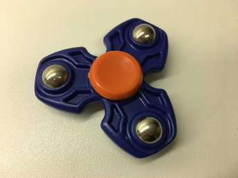dreidel fidget spinner