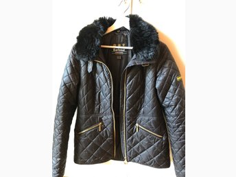 barbour jacka med luva barbour jacka med luva