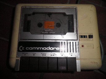COMMODORE ENHET