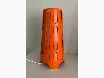 Bordslampa Kajuta i orange färg, Bordslampa Kajuta i orange färg,