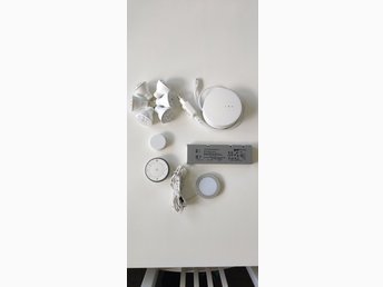 Ikea Trådfri Gateway, lampor, dimmer mm. Ikea Trådfri Gateway, lampor, dimmer mm.