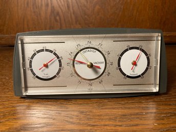 Barometer, termometer och hygrometer Barometer, termometer och hygrometer