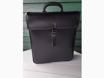 Cykelväska till pakethållare med handtag Klassisk modell retro gubbväska Cykelväska till pakethållare med handtag Klassisk modell retro gubbväska