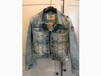 Odd Molly Jeansjacka (427310882) ᐈ Köp på Tradera Odd Molly Jeansjacka (427310882) ᐈ Köp på Tradera