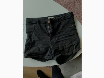 molly shorts gina tricot