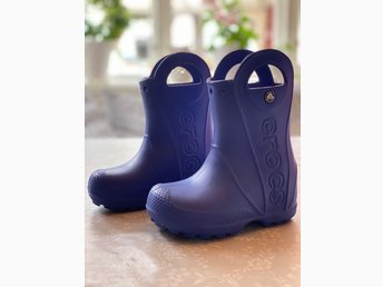 Crocs Kids Handle It Regnstövel, Cerulean Blue Crocs Kids Handle It Regnstövel, Cerulean Blue