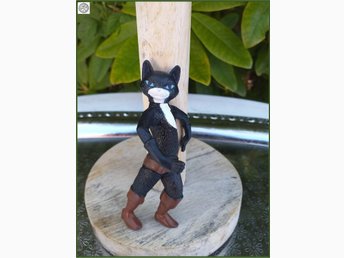 Mästerkatten i stövlar svart och lång figur karaktär Mästerkatten i stövlar svart och lång figur karaktär