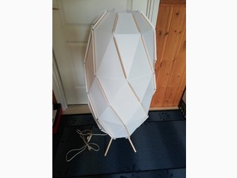 Lampa IKEA, Golvlampa, vit, Sjöpenna (407101709) ᐈ Köp på SJÖPENNA Golvlampa, vit IKEA i 2020 | Golvlampa