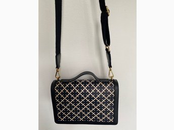 BY MALENE BIRGER VÄSKA LOENNA NYSKICK BY MALENE BIRGER VÄSKA LOENNA NYSKICK