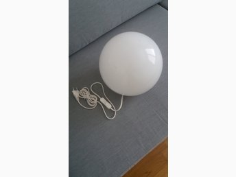 FADO Klotlampa Lampa Bordslampa Ikea Vit Klot FADO Klotlampa Lampa Bordslampa Ikea Vit Klot