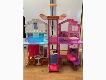 barbie hus