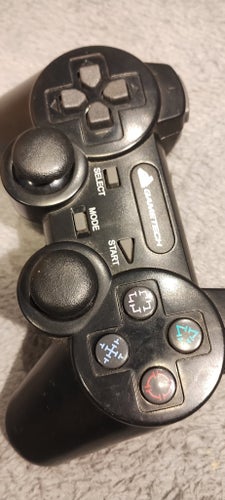 GAMETECH Trådlös handkontroll - AX