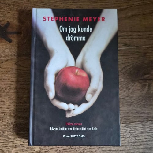 3 böcker ur Twilight-serien - Stephenie Meyer (2008)