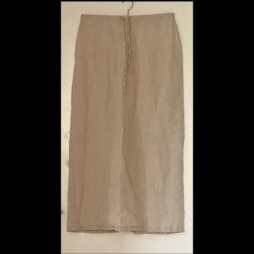 Beige linne kjol storlek 40