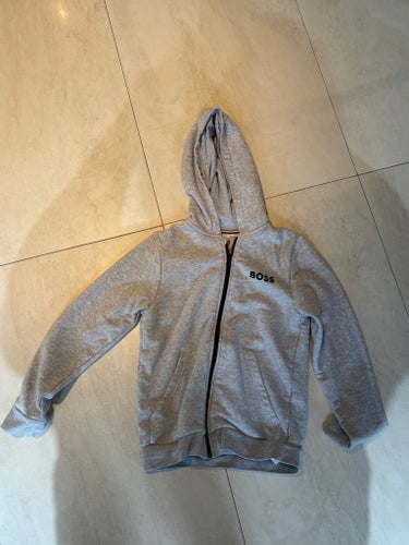 BOSS grå huvtröja, storlek 12-XS
