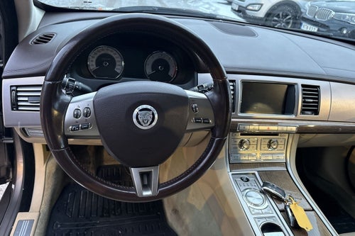 Jaguar XF 3.0 V6 Automatisk, 241hk, 2011