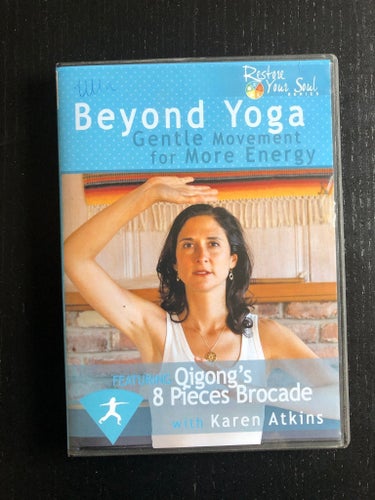 Beyond Yoga: Gentle Movement for More Energy med Karen Atkins (DVD)