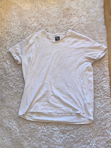 157 vit t-shirt, storlek X LARGE