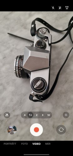 Praktica Super TL + Meyer-Optik Domiplan 50mm f/2.8 – Otestad – Vintage SLR