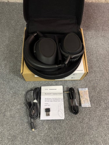 Mkt fint skick! EPOS Sennheiser ADAPT 660 brusreducerande ANC teams/hemmakontor