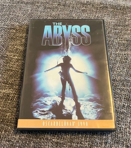 THE ABYSS - AVGRUNDEN (1989) SVENSK UTGÅVA I KALASSKICK!