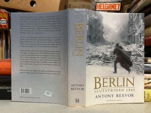 Berlin Slutstriden 1945 av Antony Beevor, bok, Fine plus