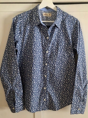 Hollister skjorta | storlek M | blommig blå vit ny med tagen kvar