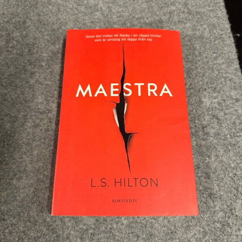 L.S. Hilton - Maestra