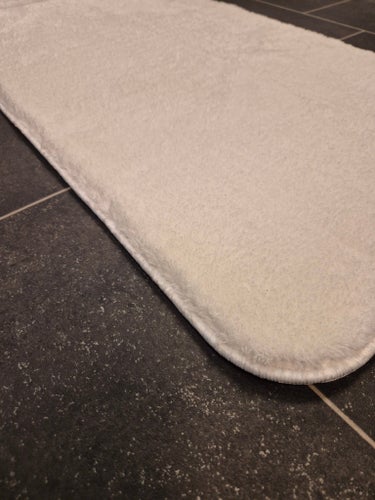 Badrumsmatta 2 delar – Benvit / Off-white (50x80 cm & 40x50 cm)